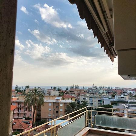 Apartament Attico Con Vista Mozzafiato Bordighera Zewnętrze zdjęcie